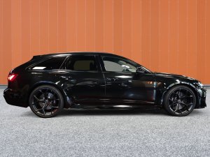 Audi RS6 Avant 4.0 V8 TFSI performance quattro T-Tronic 
