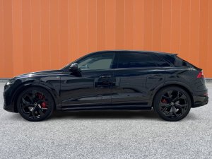 Audi RS Q8 4.0 V8 TFSI quattro T-Tronic 