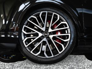 Audi SQ7 SUV 4.0 V8 TFSI quattro T-Tronic 
