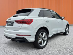 Audi Q3 40TFSI quattro S-Tronic S-Line