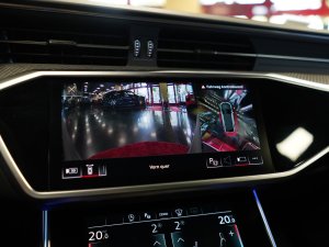 Audi RS6 Avant 4.0 V8 TFSI performance quattro T-Tronic 