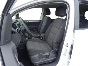 Volkswagen Touran 1.5 TSI DSG Comfortline