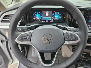 Volkswagen T7 Multivan lang 2.0 TDI Life Edition DSG 