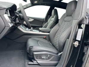 Audi SQ8 SUV TFSI quattro tiptronic