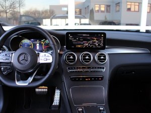 Mercedes-Benz GLC 220 d 4MATIC AMG-Line 