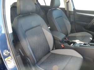 Volkswagen Golf VIII 2.0 TDI DSG Goal