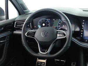 Volkswagen Volkswagen Touareg 3.0 TDI 4M 231 R-Line