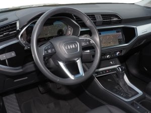 Audi Q3 40TFSI quattro S-Tronic Advanced