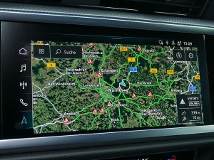 Audi Q3 40 TFSI S line quattro S-Tronic 