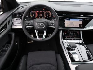 Audi Q8 55 TFSI quattro t-tronic S-Line