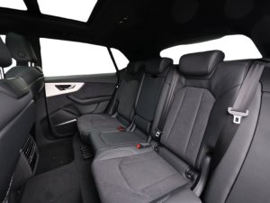 Audi Q8 55 TFSI quattro t-tronic S-Line