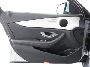 Mercedes-Benz E 220 d T 4Matic Avantgarde