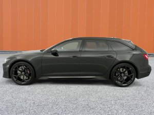 Audi RS6 Avant 4.0 V8 TFSI performance quattro T-Tronic 
