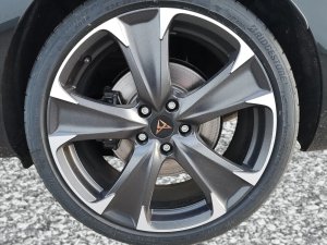 Cupra Leon Kombi 2.0TSI DSG 4Drive