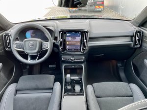 Volvo XC40 P8 AWD Pure Electric Ultimate 