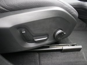Volvo XC60 2.0 T6 TE Ultimate Dark eAWD 