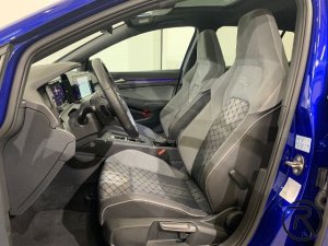 Volkswagen Golf VIII 2.0 TSI 4Motion DSG R-Line