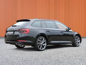 Skoda Superb Combi SportLine 2.0 TSI DSG 4x4