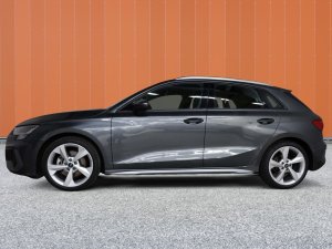 Audi A3 Sportback 40TFSI quattro S tronic S line