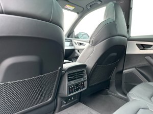 Audi SQ8 SUV TFSI quattro tiptronic