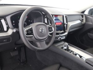 Volvo XC60 B5 AWD DKG Plus Dark