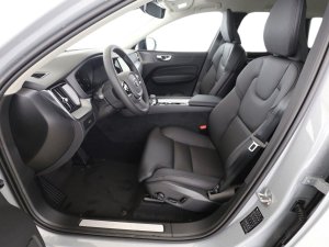 Volvo XC60 B5 AWD DKG Plus Dark