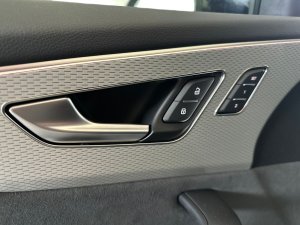 Audi SQ8 TFSI quattro tiptronic