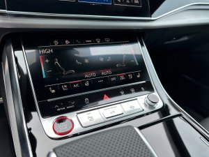 Audi SQ8 SUV TFSI quattro tiptronic