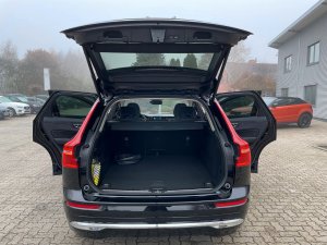 Volvo XC60 2.0 T6 TE Core eAWD 