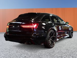 Audi RS6 Avant 4.0 V8 TFSI performance quattro T-Tronic 