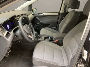 Volkswagen Touran 1.5 TSI DSG Move