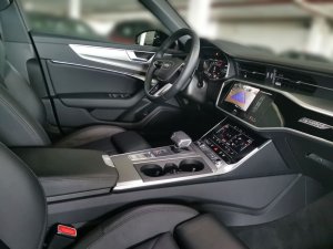 Audi A6 55 TFSI Sport quattro S-Tronic