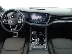 Volkswagen Volkswagen Touareg 3.0 TDI 4M 231 R-Line