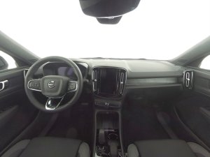 Volvo XC40 Plus Recharge Pure Electric AWD
