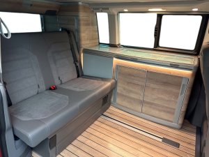 Volkswagen T6.1 California 2.0 TDI DSG Ocean Edition 4Motion
