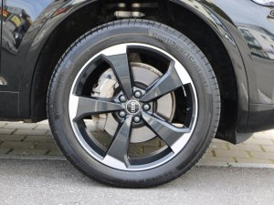 Audi Q5 40 TFSI quattro S-Tronic S-Line