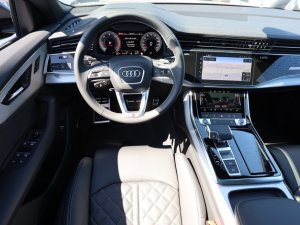 Audi Q8 50 TDI quattro tiptronic