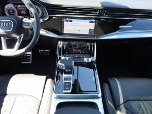 Audi Q8 50 TDI quattro tiptronic