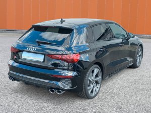Audi S3 Sportback 2.0 TFSI quattro S-Tronic 