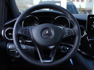 Mercedes-Benz V 220 d lang 9G Tronic