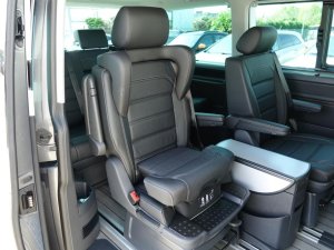 Volkswagen T6.1  Multivan 2.0TDI DSG 4Motion Highline