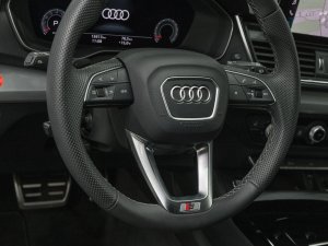 Audi Q5 40 TFSI quattro S-Tronic S-Line