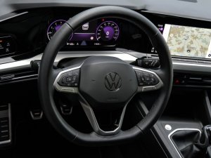 Volkswagen Golf VIII 1.5 TSI Move