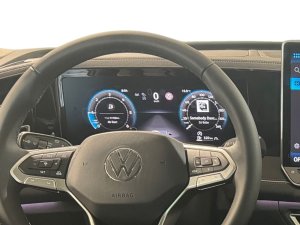 Volkswagen  Tiguan 2.0 TDI SCR Elegance 4Motion DSG