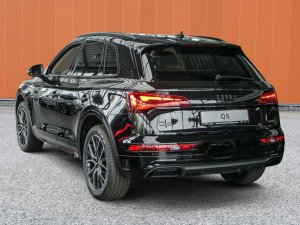 Audi Q5 40 TFSI quattro S-Tronic S-Line