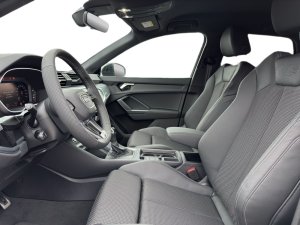Audi Q3 40TFSI quattro S-Tronic S-Line