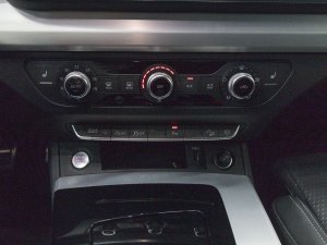 Audi Q5 40 TFSI quattro S-Tronic S-Line