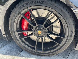 Porsche 911 Carrera Cabriolet 4 GTS 