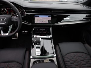 Audi RS Q8 4.0 V8 TFSI quattro T-Tronic 