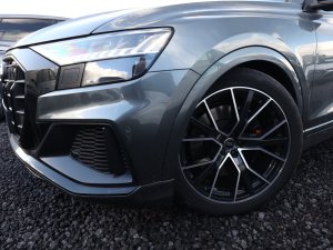 Audi SQ8 TFSI quattro tiptronic